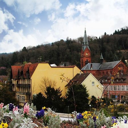 Hotel Romerbad Баденвайлер Экстерьер фото